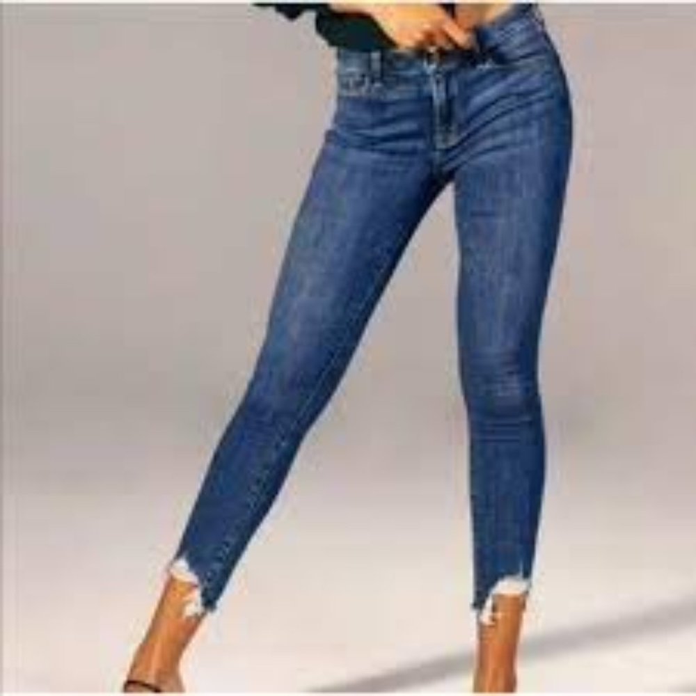 Abercrombie & Fitch Harper Skinny Jeans